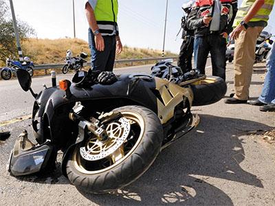 Consulta Gratuita en Español con Abogados de Accidentes de Moto en Carson California